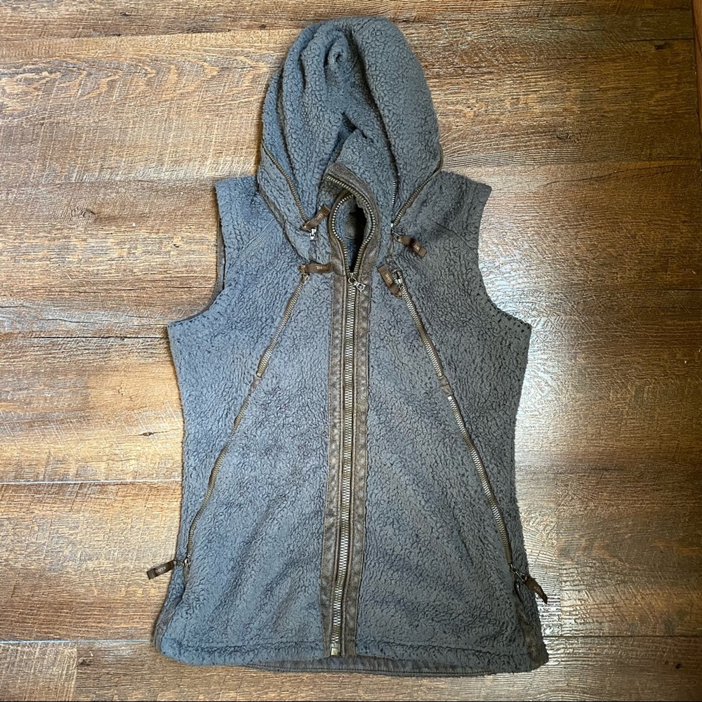 Kuhl Flight Vest